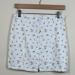 Forever 21	Skirt	White	Mini Floral	Size	Med